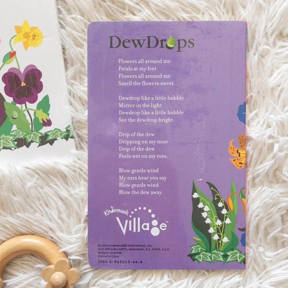NWT Kindermusik Dew Drops Music Set Musical Toys CD Book and Instrument